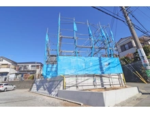 【神奈川県/横浜市戸塚区東俣野町】横浜市戸塚区東俣野町　新築戸建 建築中の外観