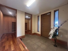【神奈川県/横浜市神奈川区片倉】神奈川区片倉4丁目戸建 玄関