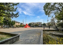 【神奈川県/藤沢市鵠沼橘】藤沢市鵠沼橘1丁目 二世帯住宅 藤沢市立橘公園（現地より約100m）