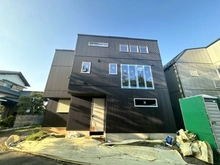 【神奈川県/藤沢市羽鳥】藤沢市羽鳥3丁目 新築戸建 A号棟/全2棟 建築中の外観