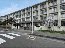 【神奈川県/藤沢市羽鳥】藤沢市羽鳥3丁目 新築戸建 B号棟/全2棟 藤沢市立羽鳥小学校（現地より約150m）