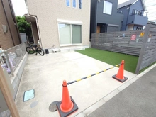 【神奈川県/藤沢市本鵠沼】藤沢市本鵠沼2丁目 戸建 駐車場