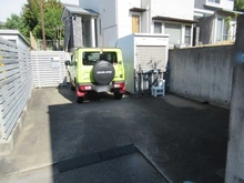 【神奈川県/鎌倉市梶原】鎌倉市梶原2丁目　戸建 駐車場
