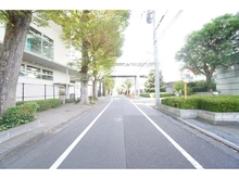 【東京都/世田谷区瀬田】瀬田一丁目　新築戸建B号棟 周辺の街並み（現地より約120m）