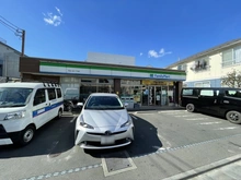 【東京都/杉並区上荻】杉並区上荻2丁目　中古戸建 ファミリーマート杉並上荻2丁目店（現地より約310m）