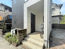 【東京都/調布市佐須町】佐須町五丁目　戸建 玄関