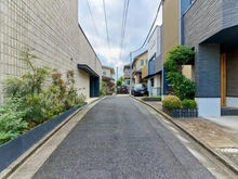 【東京都/目黒区緑が丘】目黒区緑が丘二丁目借地権付戸建 前面道路