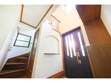 【東京都/大田区田園調布】大田区田園調布5丁目中古戸建 玄関