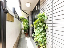 【神奈川県/川崎市麻生区白鳥】川崎市麻生区白鳥1丁目　中古戸建 玄関