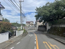 【神奈川県/川崎市麻生区白鳥】川崎市麻生区白鳥1丁目　中古戸建 前面道路