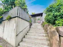 【東京都/町田市大蔵町】町田市大蔵町　中古戸建 アプローチ