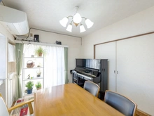 【神奈川県/川崎市多摩区生田】川崎市多摩区生田8丁目　中古戸建 リビング・ダイニング