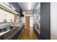 【東京都/町田市広袴】町田市広袴3丁目　中古戸建 キッチン
