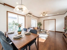 【東京都/町田市三輪緑山】町田市三輪緑山2丁目　戸建 リビング・ダイニング