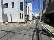 【神奈川県/横浜市港北区綱島西】港北区綱島西2丁目　新築戸建　2号棟/全3棟 前面道路
