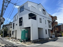 【神奈川県/横浜市港北区綱島西】港北区綱島西2丁目　新築戸建　3号棟/全3棟 建築中の外観