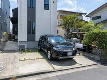 【神奈川県/横浜市金沢区柳町】横浜市金沢区柳町　中古戸建 駐車場