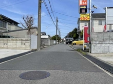 【神奈川県/横浜市金沢区柳町】横浜市金沢区柳町　中古戸建 前面道路