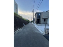 【神奈川県/横須賀市湘南鷹取】横須賀市湘南鷹取五丁目　新築戸建 前面道路