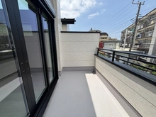 【神奈川県/横浜市栄区長沼町】横浜市栄区長沼町　新築戸建　2号棟/全2棟 バルコニー
