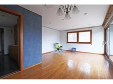 【神奈川県/横浜市青葉区美しが丘】横浜市青葉区美しが丘3丁目　中古戸建て リビング・ダイニング