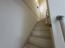 【神奈川県/横浜市都筑区東山田町】横浜市都筑区東山田町　新築2号棟 階段