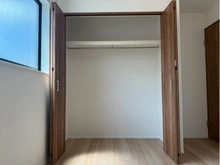【埼玉県/新座市片山】新座市片山2丁目　戸建 洋室：収納