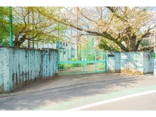 【東京都/杉並区清水】杉並区清水3丁目　中古戸建 区立中瀬中学校（現地より約500m）