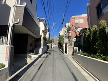 【東京都/杉並区南荻窪】杉並区南荻窪4丁目　中古戸建 前面道路