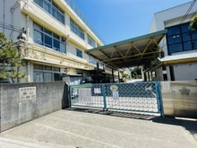 【東京都/世田谷区上祖師谷】上祖師谷6丁目　戸建 烏山小学校（現地より約465m）