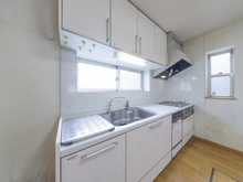 【神奈川県/川崎市多摩区東生田】川崎市多摩区東生田1丁目　中古戸建 キッチン