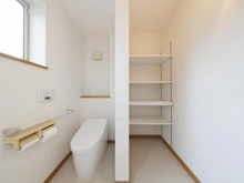 【神奈川県/川崎市多摩区東生田】川崎市多摩区東生田1丁目　中古戸建 トイレ