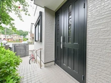 【東京都/町田市成瀬台】町田市成瀬台3丁目戸建 玄関
