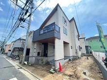 【東京都/文京区白山】文京区白山4丁目　新築戸建　A号棟 建築中の外観