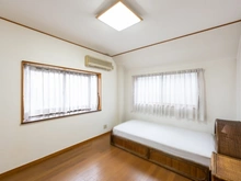 【神奈川県/川崎市高津区末長】末長三丁目　事務所付戸建て 洋室