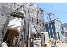 【神奈川県/川崎市宮前区馬絹】馬絹3丁目　新築戸建　B号棟 建築中の外観