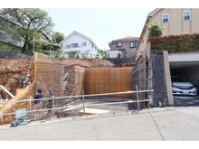 【神奈川県/川崎市宮前区五所塚】五所塚1丁目　新築戸建　3号棟 建築中の外観