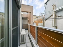 【大阪府/大阪市城東区今福東】大阪市城東区今福東2丁目　中古戸建 バルコニー