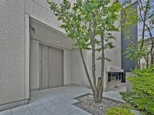 【大阪府/枚方市東中振】枚方市東中振2丁目　戸建 外観