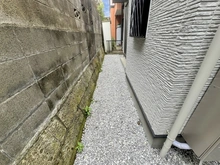 【神奈川県/横浜市保土ケ谷区境木本町】保土ケ谷区境木本町　新築戸建 通路（建物左側）