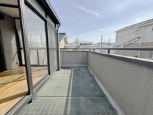 【神奈川県/横浜市保土ケ谷区岩崎町】保土ケ谷区岩崎町　戸建 バルコニー