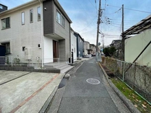【神奈川県/横浜市戸塚区戸塚町】戸塚区戸塚町　中古戸建 前面道路