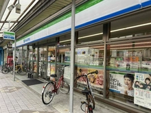 【兵庫県/西宮市甲子園口】西宮市甲子園口三丁目　店舗付住宅 ファミリーマート甲子園口三丁目店（現地より約90m）
