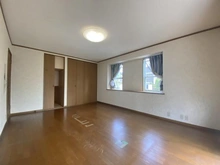 【神奈川県/横浜市青葉区すみよし台】青葉区すみよし台　中古戸建 洋室