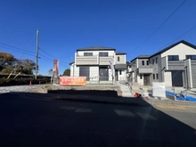 【東京都/町田市三輪緑山】町田市三輪緑山4丁目　新築戸建　M号棟 建築中の外観