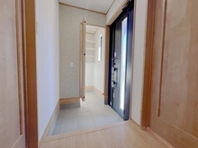 【東京都/町田市三輪緑山】町田市三輪緑山4丁目　新築戸建　M号棟 玄関