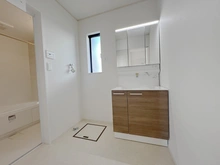 【東京都/町田市三輪緑山】町田市三輪緑山4丁目　新築戸建　Q号棟 洗面所