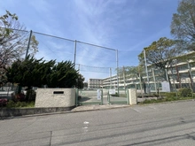 【東京都/町田市三輪緑山】町田市三輪緑山4丁目　新築戸建　R号棟 町田市立鶴川第二中学校（現地より約2,500m）