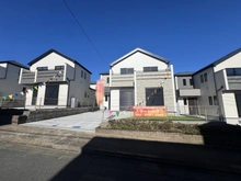 【東京都/町田市三輪緑山】町田市三輪緑山4丁目　新築戸建　S号棟 建築中の外観