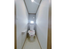 【東京都/町田市三輪緑山】町田市三輪緑山4丁目　新築戸建　S号棟 トイレ